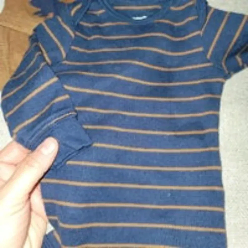 Carters long sleeve onesie bundle size 3 months